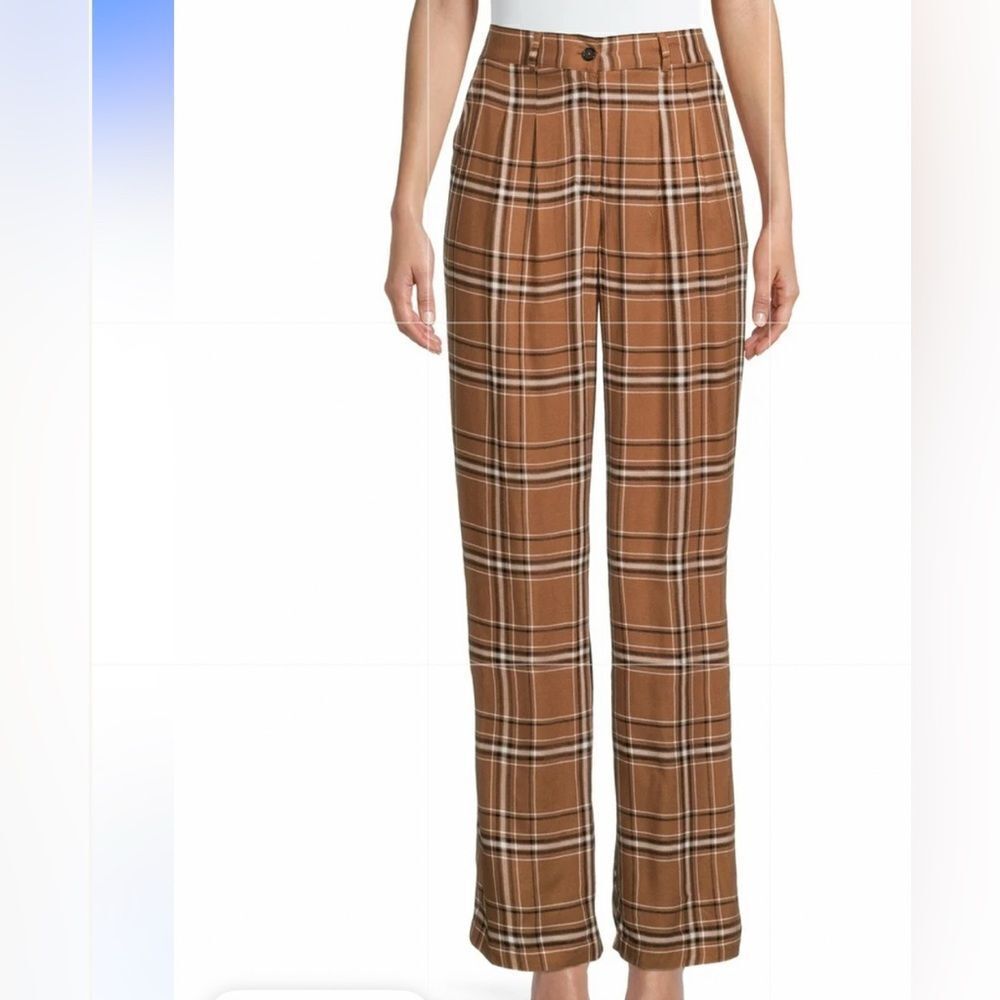 No Boundaries Brown Plaid Lightweight Pants(Size M)